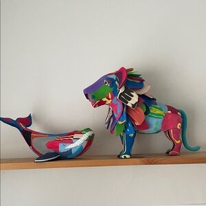 Lion & whale sculptures
